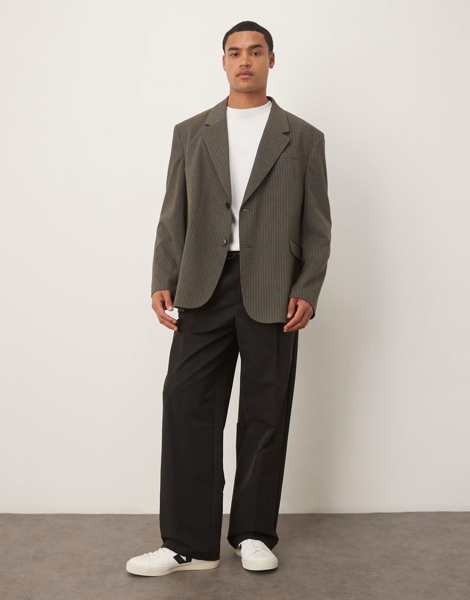 ASOS ASOS DESIGN slouchy oversized blazer in grey flannel pinstripe - 2