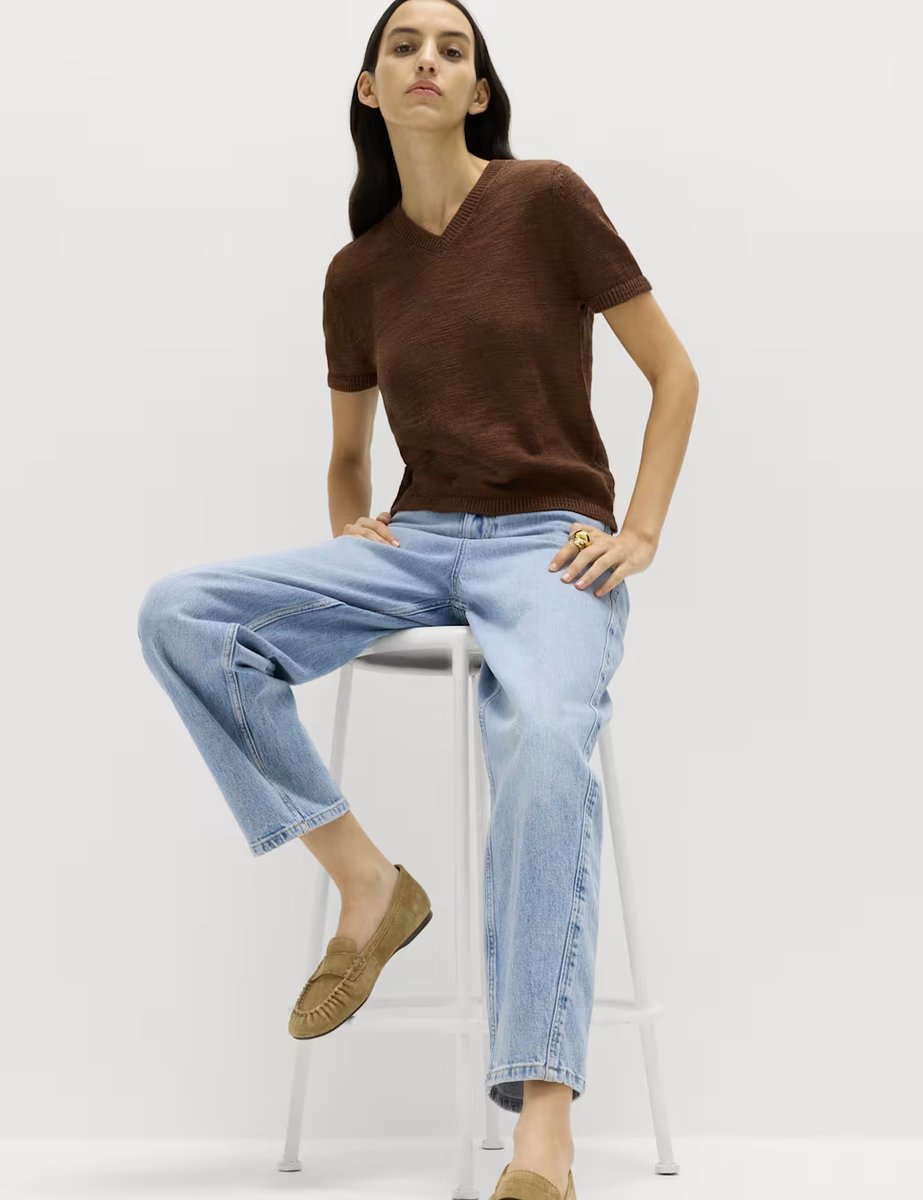 Marks & Spencer M&S Cotton Rich V-Neck Slim Fit Knitted Top Conker - 2