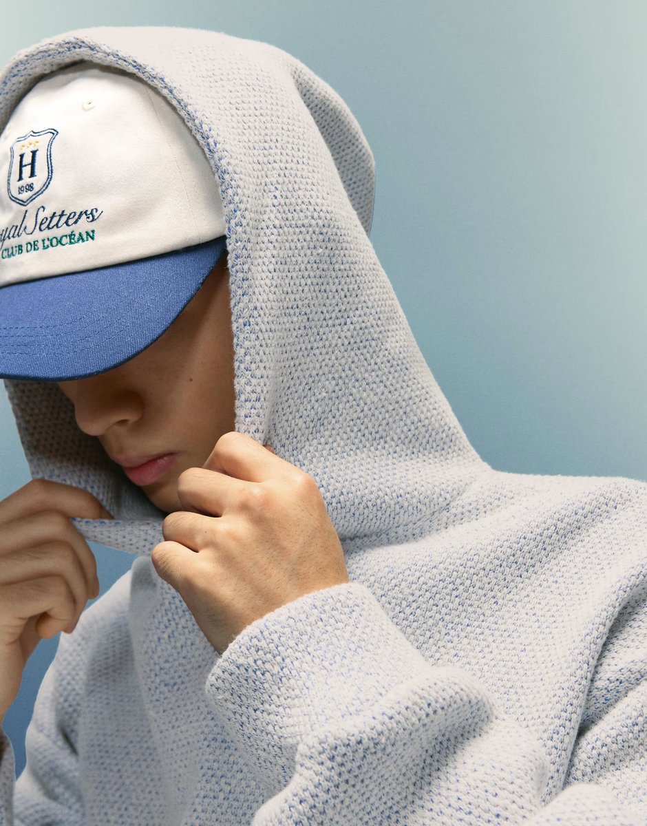 ASOS Bershka Boxy-fit printed hoodie in grey - 4