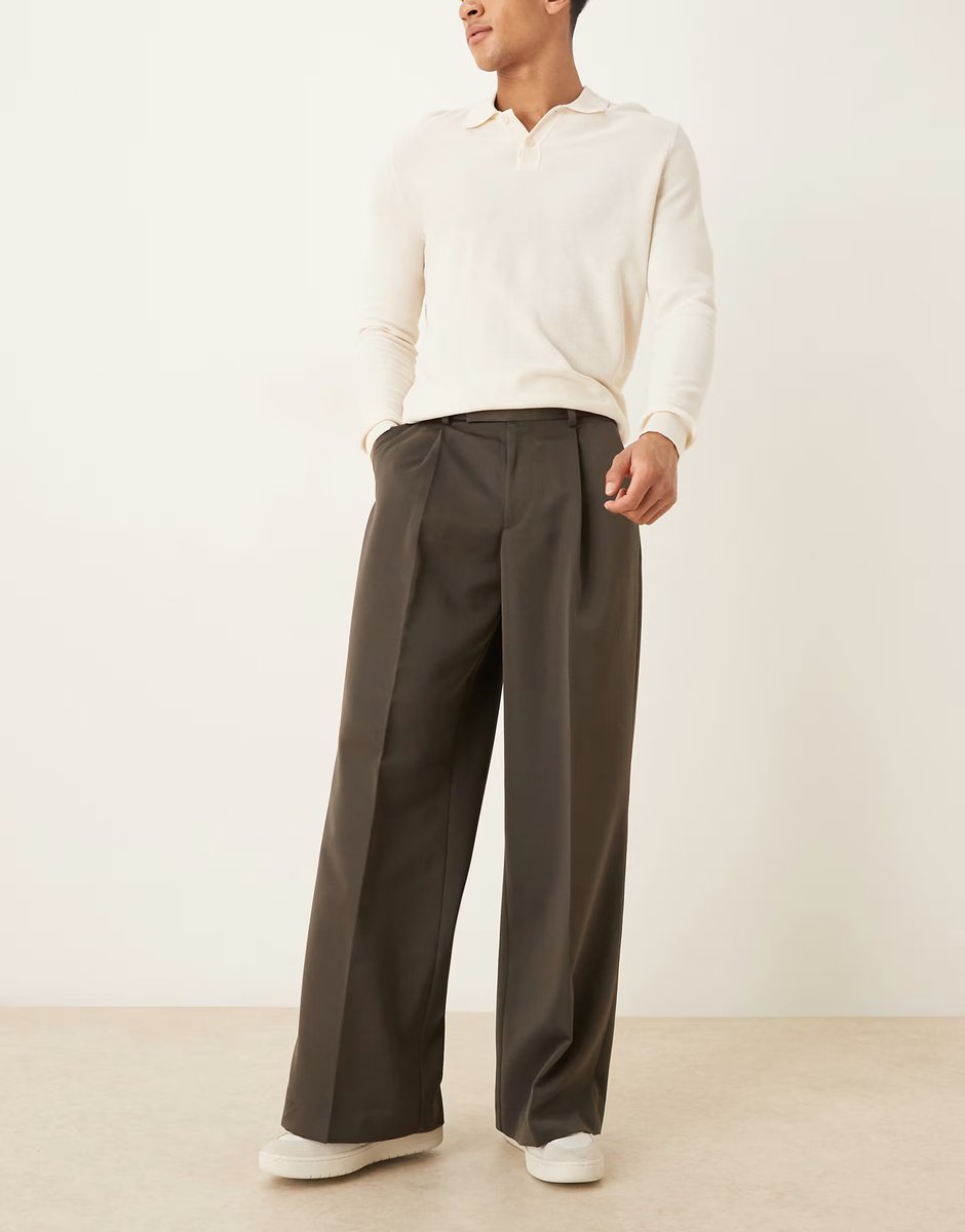 ASOS ASOS DESIGN smart loose leg trouser with inverted front pleat in dark grey - 2