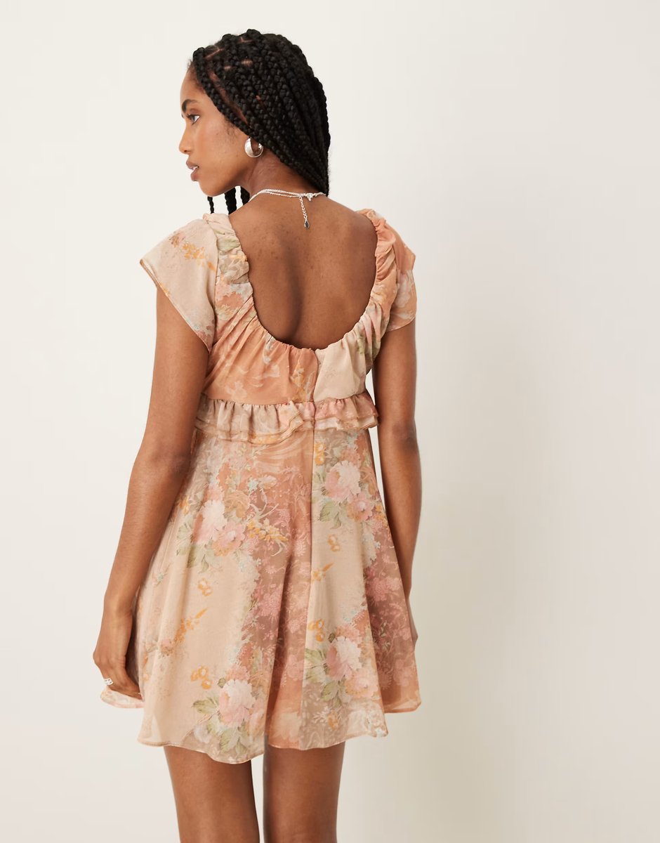 ASOS ASOS DESIGN flutter sleeve chiffon mini dress in floral print - 4