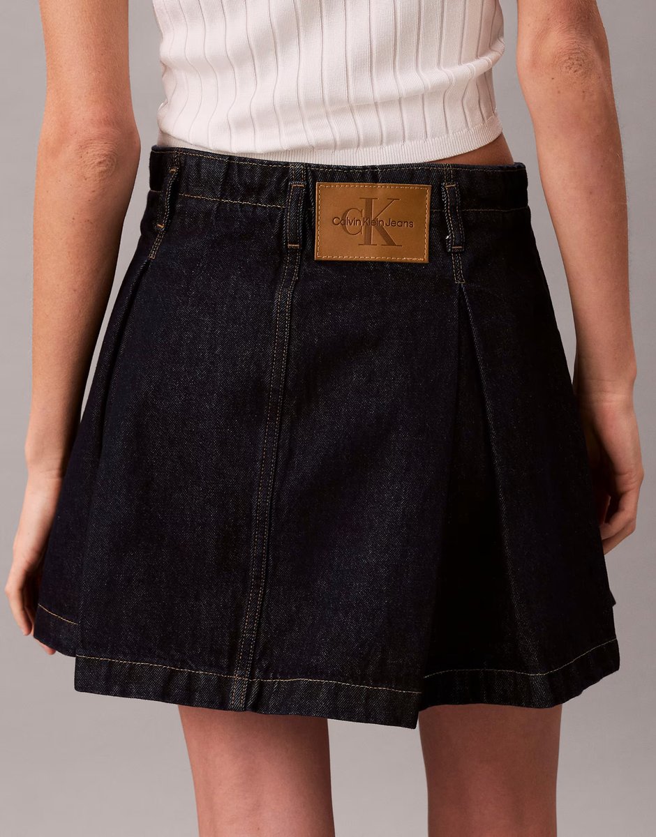 ASOS Calvin Klein Jeans denim pleated skirt in indigo rinse - 2