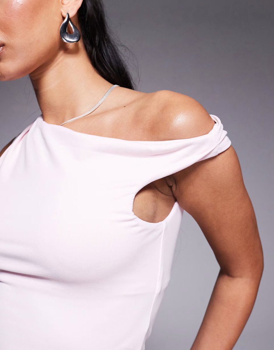 ASOS Princess Polly Danza double sculpted slinky off shoulder top in baby pink - 4