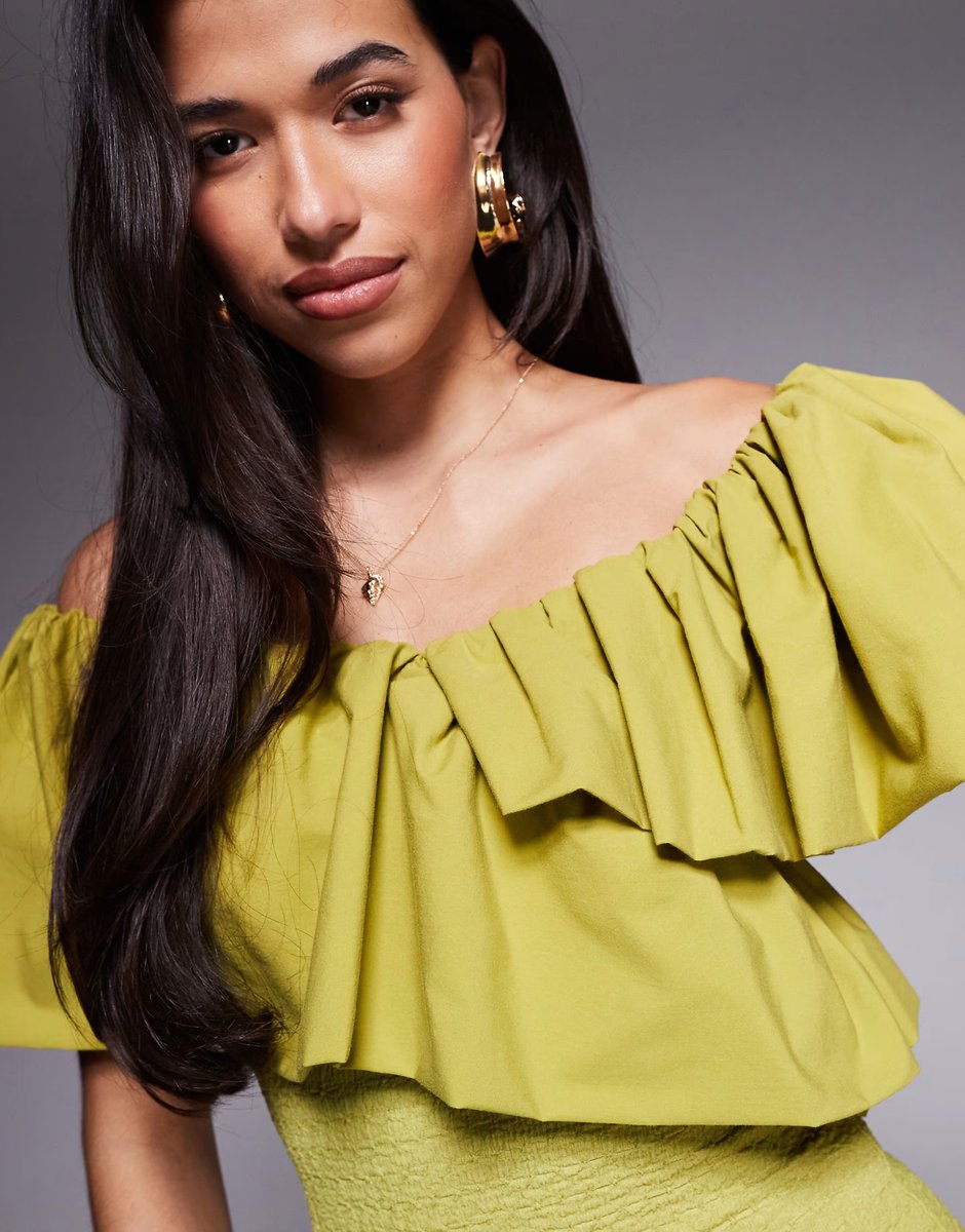 ASOS ASOS DESIGN textured midi dress with contrast fabric ruffle in lime - 4