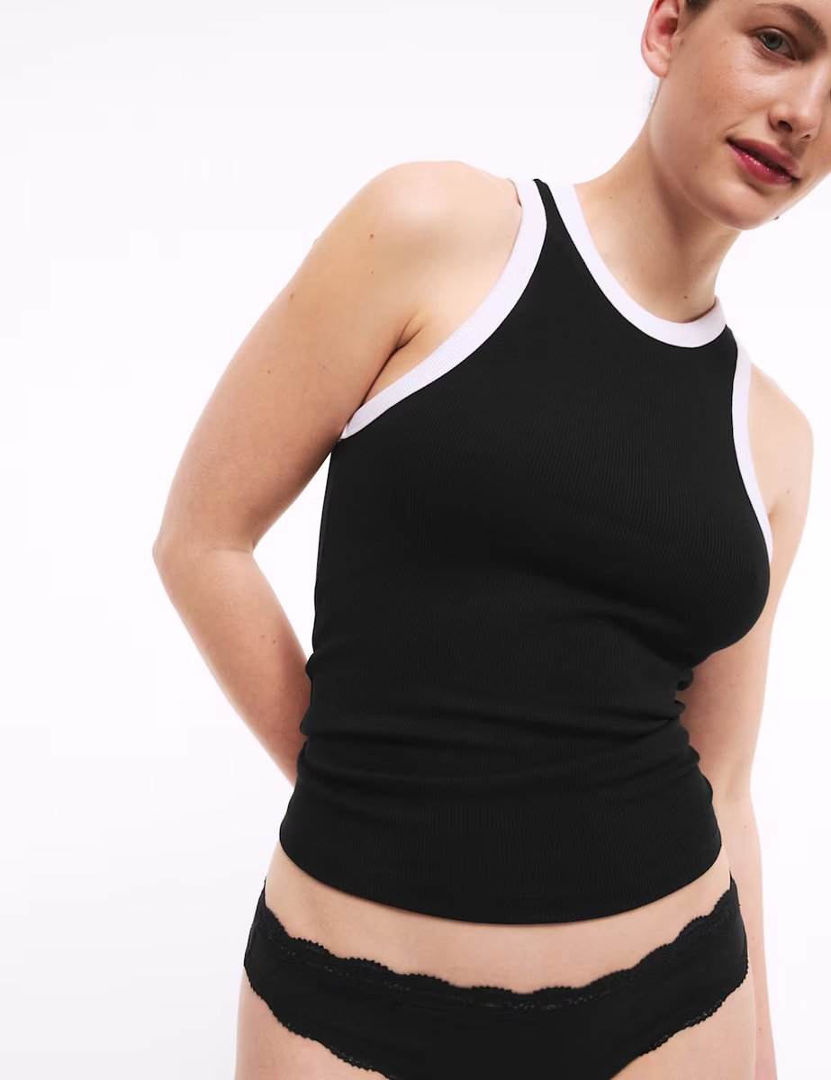 Marks & Spencer M&S 3pk Cotton Rich Thongs Black - 2