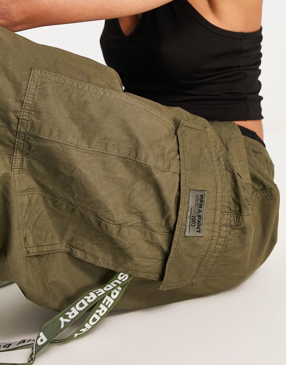 ASOS Superdry vintage baggy parachute trousers in khaki - 4