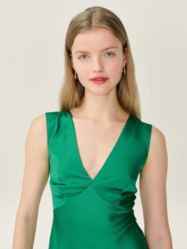 OMNES Nova Dress in Emerald Green - 3