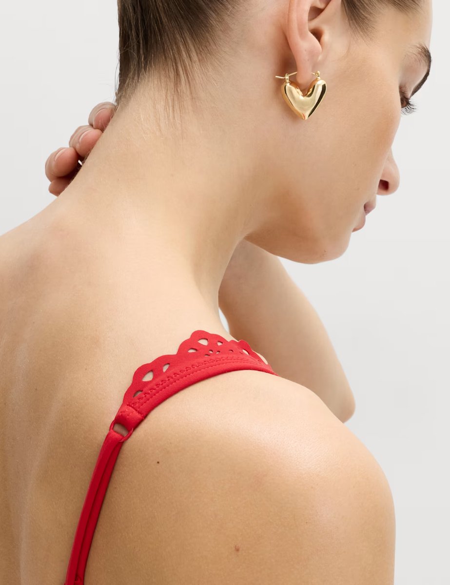 Marks & Spencer M&S Broderie Trim Sculpt Padded Plunge Bikini Top Lacquer Red - 2