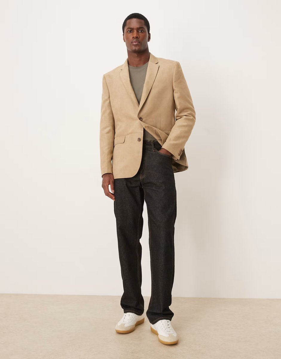 ASOS ASOS DESIGN regular blazer in camel faux suede - 2