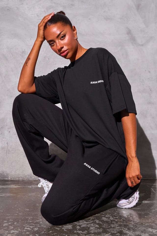 Kaiia Kaiia Studio Logo Oversized Tee Black - 3