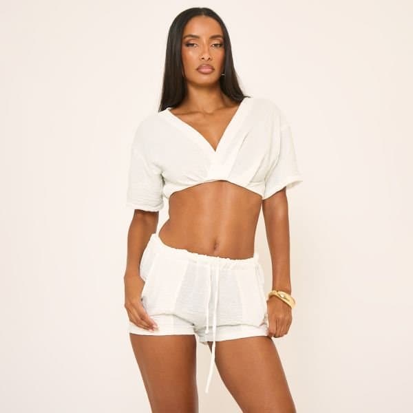 EGO EGO Drawstring Waist Shorts in White Linen