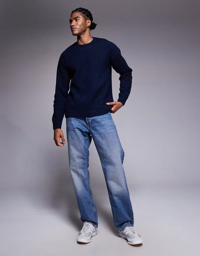 ASOS ASOS DESIGN relaxed knitted crew neck jumper in navy - 2
