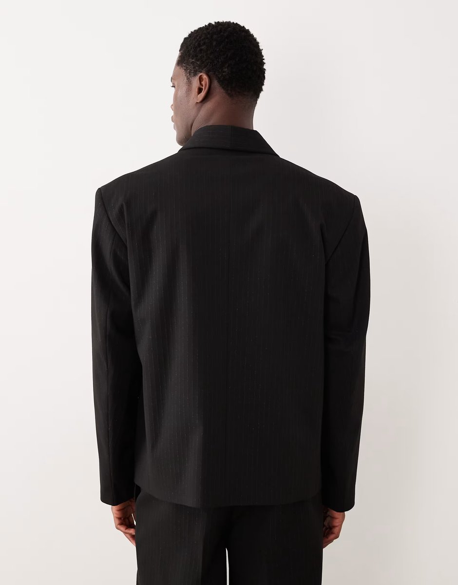 ASOS ASOS DESIGN tonal metallic stripe boxy shawl lapel suit jacket in black - 4