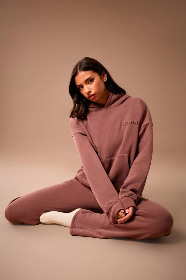 Kaiia Kaiia Embossed Bubble Logo Oversized Hoodie Nutmeg - 3