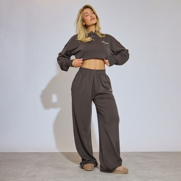 EGO Mid Rise Essential Embroidered Graphic Wide Leg Joggers In Chocolate Brown, Women's Size UK 6
