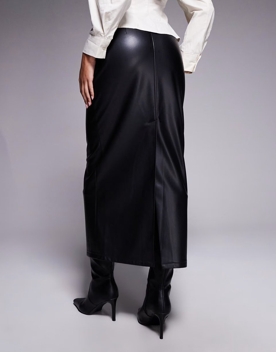 ASOS ASOS DESIGN faux leather seam detail maxi skirt in black - 4