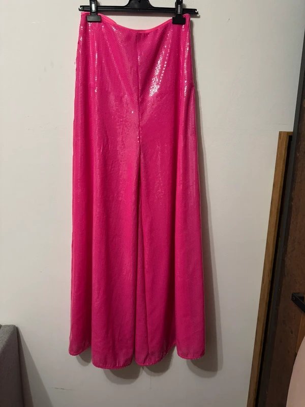 ASOS Design wide leg flowy column trousers sequins hot barbie pink embellishment sparkly - 3