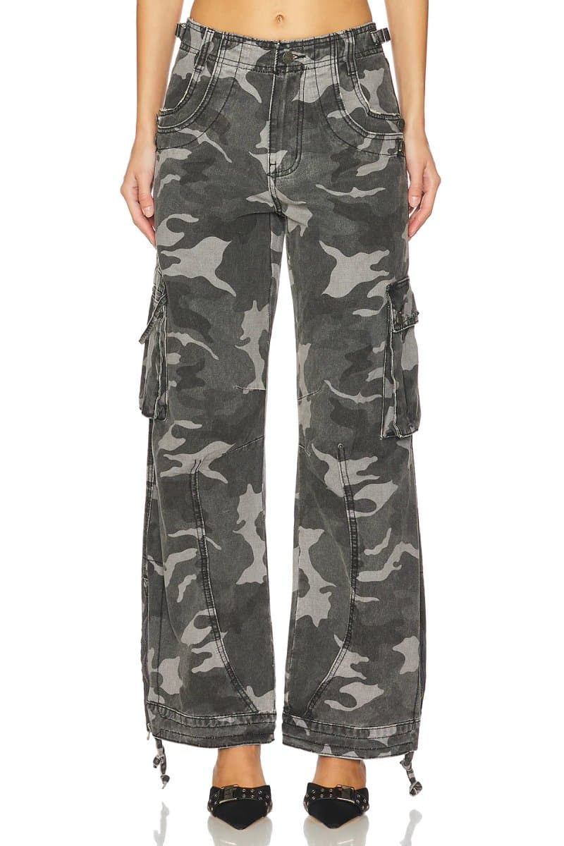 revolve Revolve Trooper Cargo Trousers in Black Camo