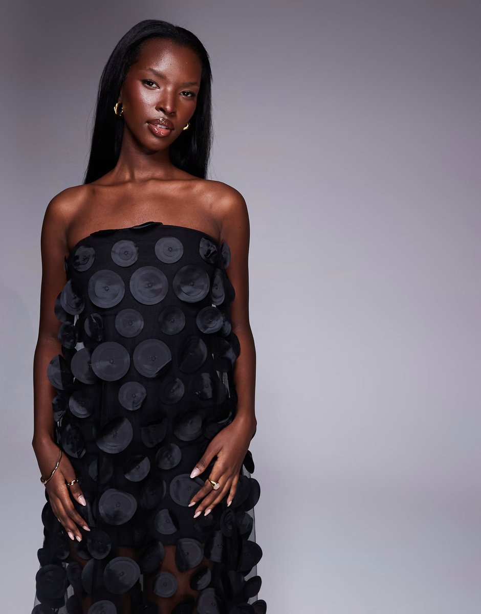 ASOS ASOS DESIGN Premium 3D spot bandeau maxi dress in black - 2