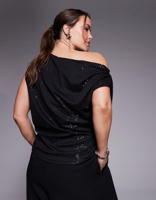 ASOS New Look Curve sequin scoop neck top in black - 3