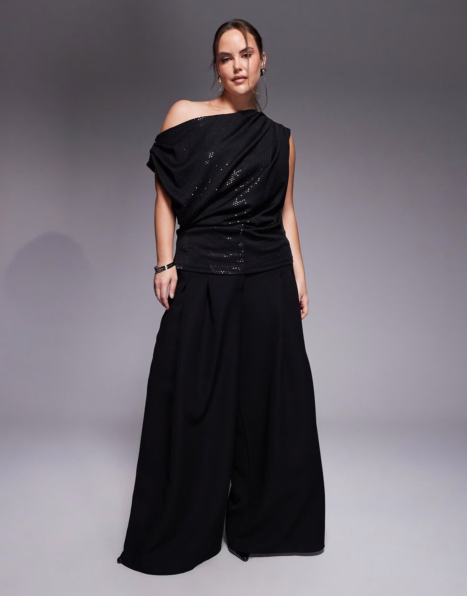 ASOS New Look Curve sequin scoop neck top in black - 4