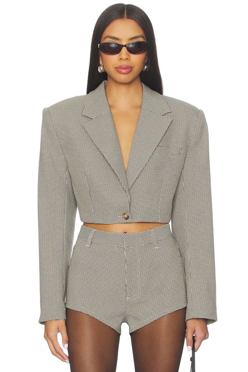 revolve Revolve Houndstooth Cropped Blazer in Black Cream