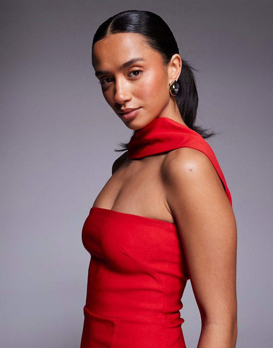 ASOS Vesper Petite bengaline choker neck detail bandeau side split maxi dress in red - 3