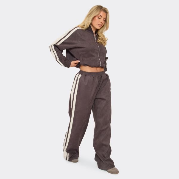 EGO Low Rise Contrast Side Stripe Wide Leg Joggers In Chocolate Brown Faux Suede, Women's Size UK 6 - 2