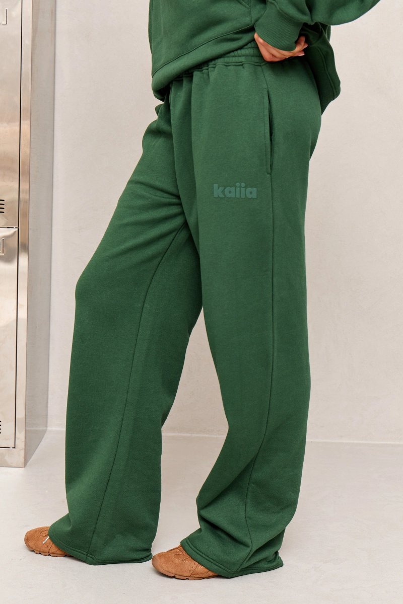 Kaiia Kaiia Studio Flared Wide Leg Joggers Dark Green - 3