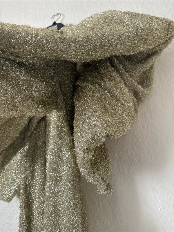 ASOS ASOS luxe Ruffle Shoulder Knitted Lurex Dress in Gold - 4