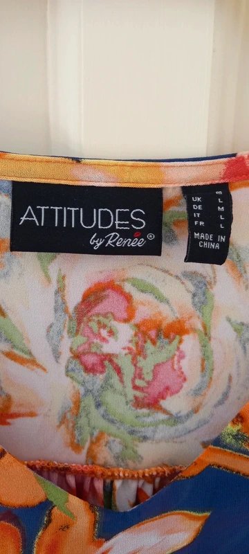 Attitudes by Renée Stunning ladies asymmetric top - 2