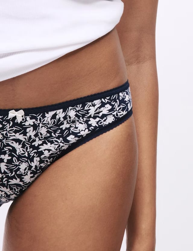 Marks & Spencer M&S 5pk Cotton Lycra™ Printed Bikini Knickers Grey Mix - 2