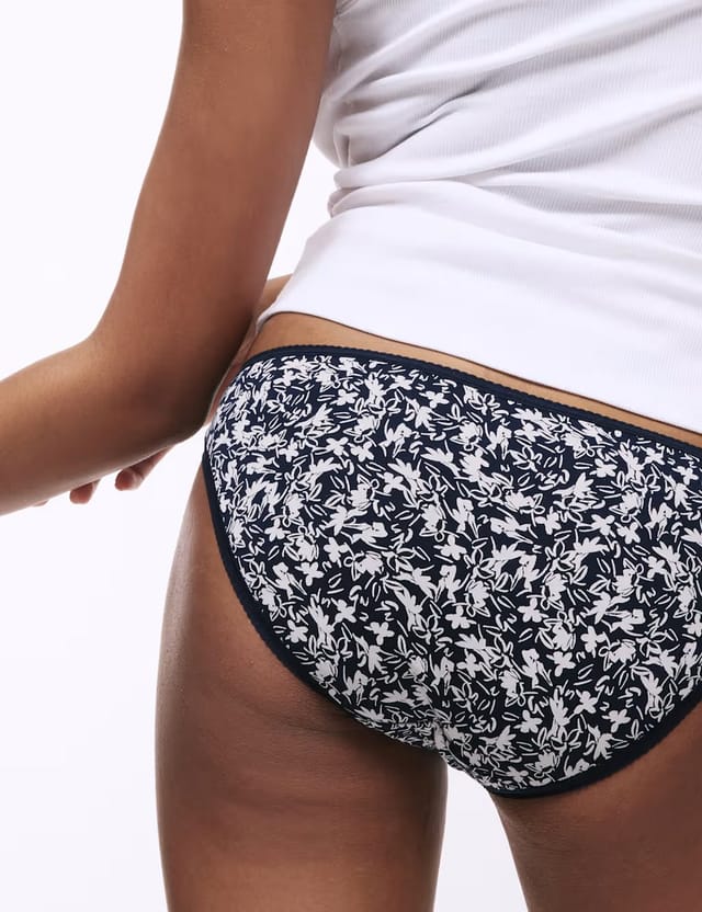 Marks & Spencer M&S 5pk Cotton Lycra™ Printed Bikini Knickers Grey Mix - 3