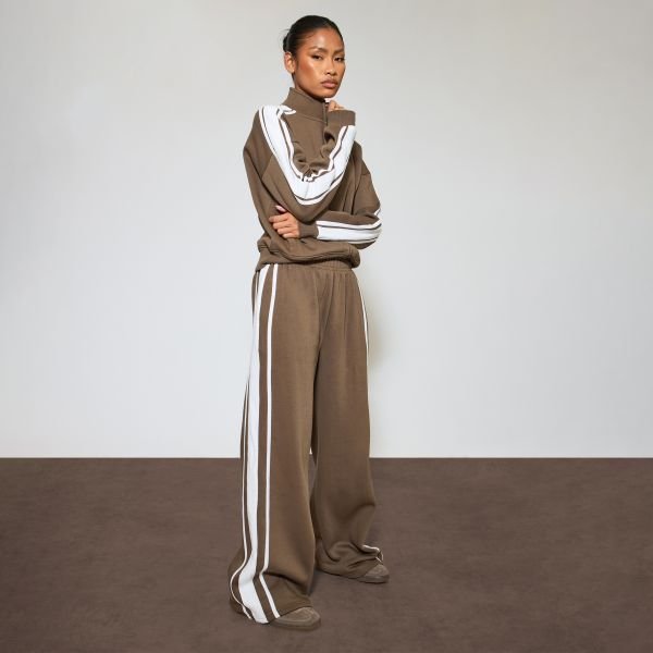 EGO Mid Rise Contrast Stripe Detail Straight Leg Joggers In Brown, Women's Size UK 6 - 2