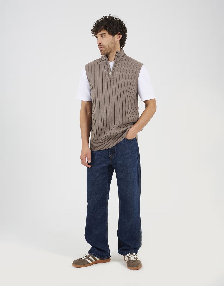 ASOS Brave Soul Sleeveless quarter zip jumper in grey - 2