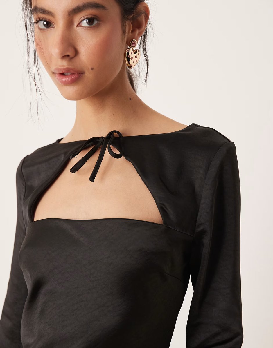 ASOS ASOS DESIGN long sleeve satin maxi dress in black - 3