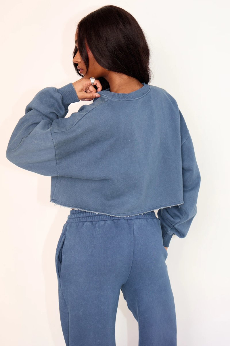 Kaiia Kaiia Cropped Raw Hem Sweatshirt Washed Petrol - 4