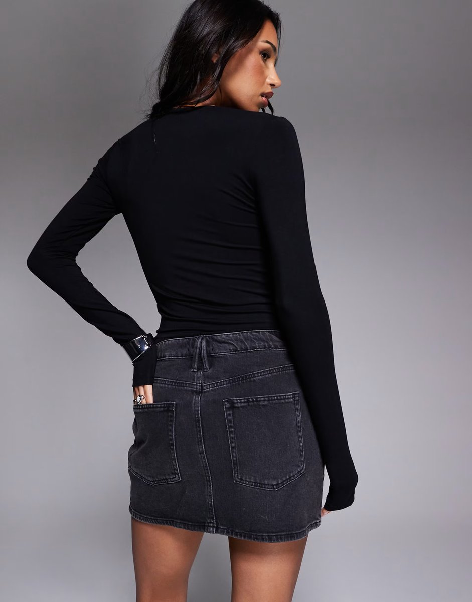 ASOS Good American good 90s mini skirt in black - 2
