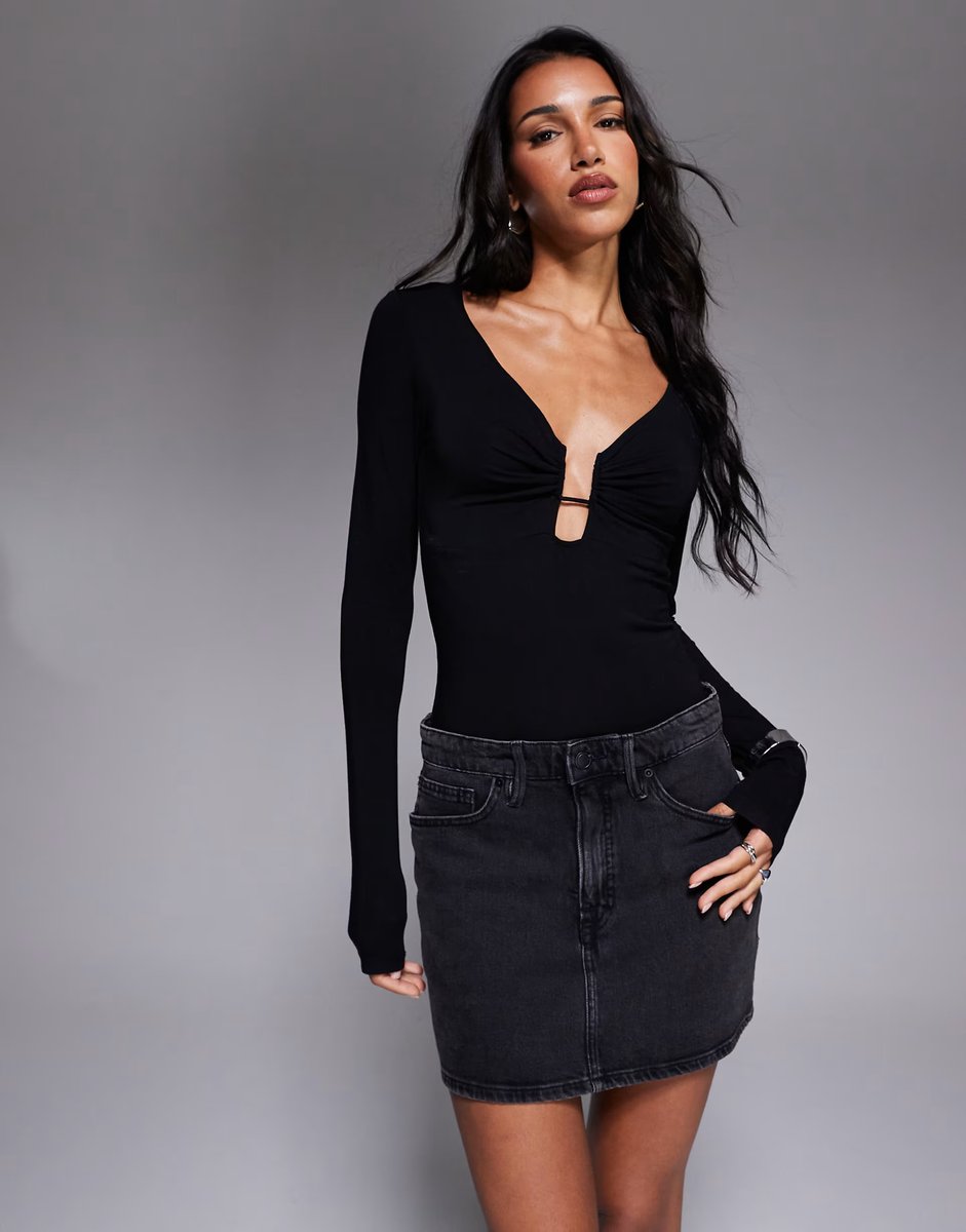 ASOS Good American good 90s mini skirt in black - 4