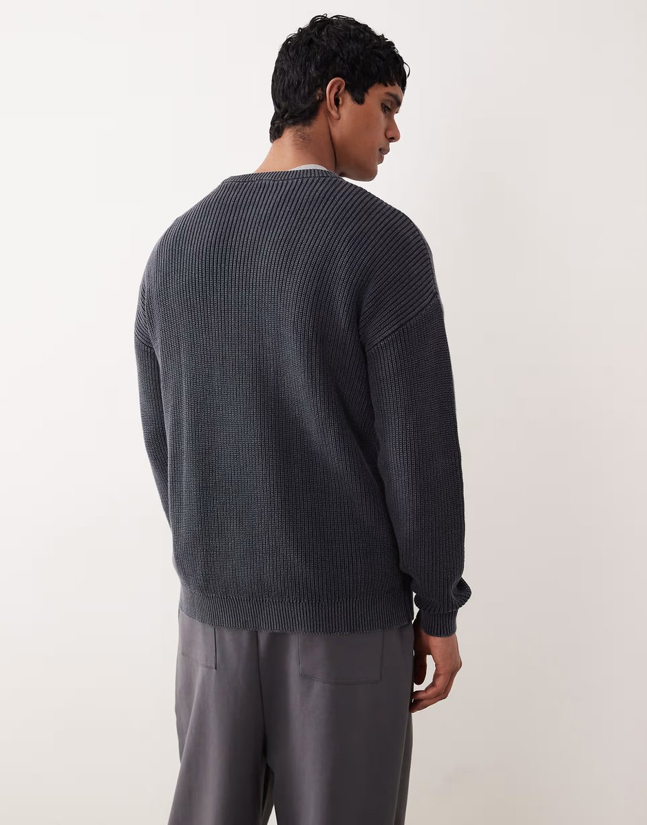 ASOS ASOS DESIGN relaxed knitted ribbed crew neck jumper in navy acid wash - 4