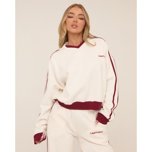 EGO Long Sleeve V Neck Contrast Burgundy Collar Oversized Jumper In Cream, Women's Size UK 6 - 2