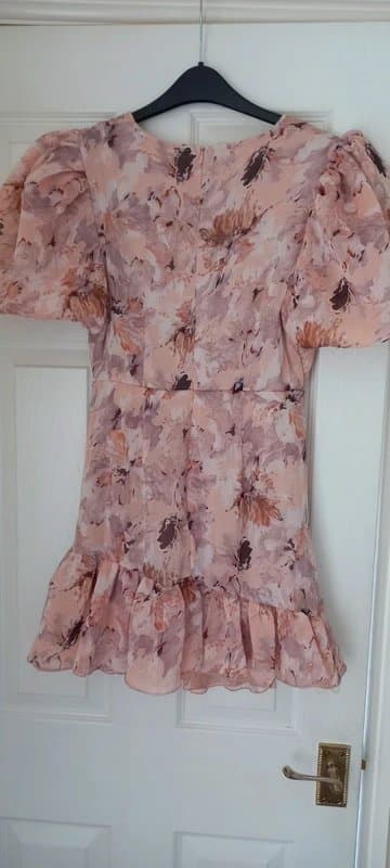 Missguided Chiffon puffball sleeve mini-dress