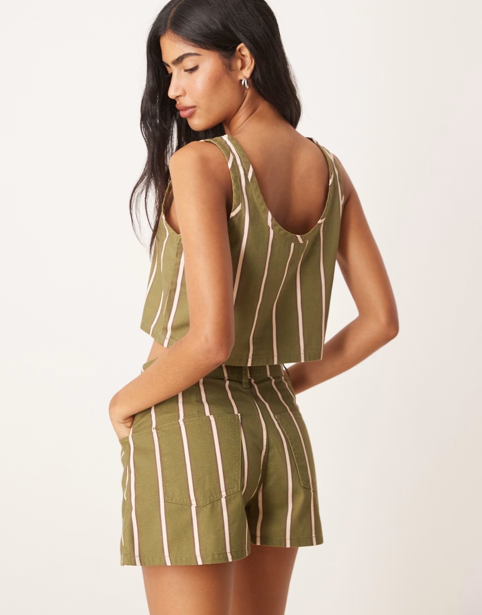 ASOS ASOS DESIGN denim cropped vest top in stripe co-ord - 4