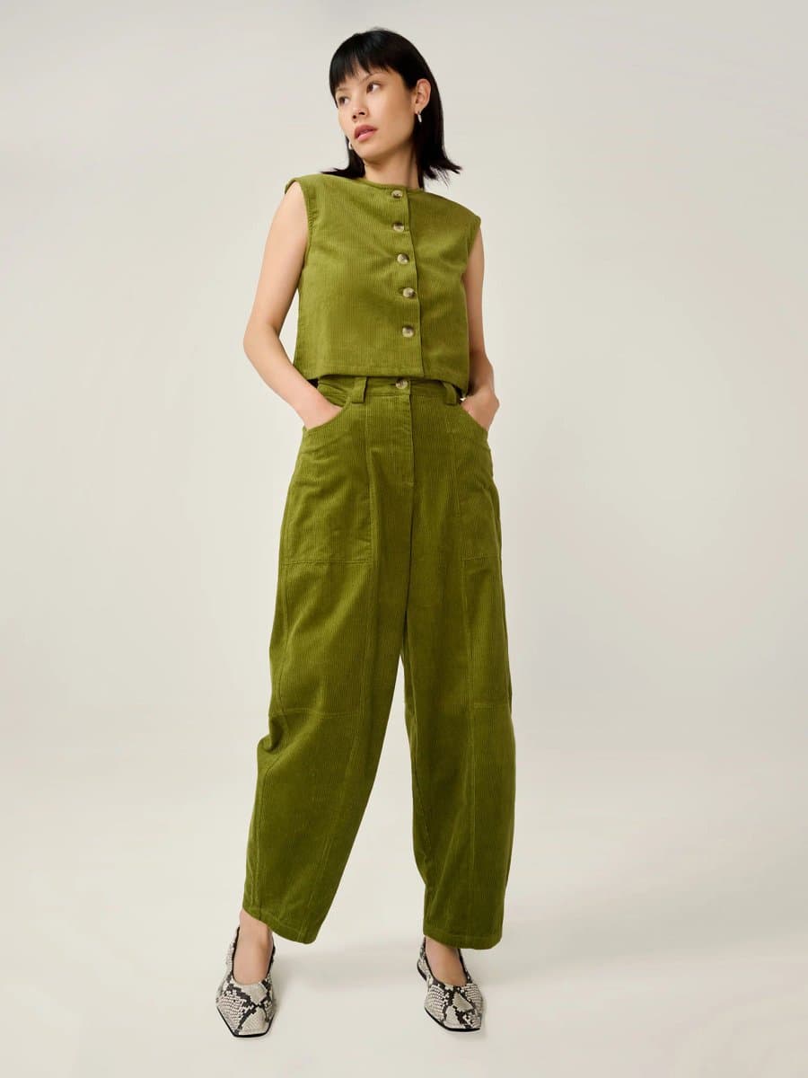 OMNES OMNES Cord Trouser in Moss Green