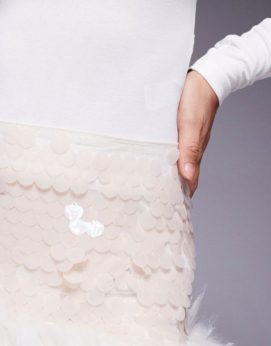 ASOS ASOS DESIGN sequin and fur mix mini skirt in cream - 3