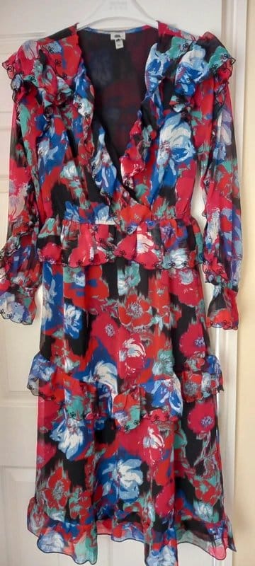River Island Stunning ladies River Island chiffon Midi dress(size 12) - 1