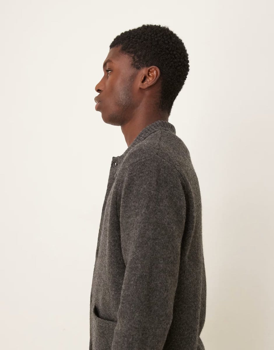 ASOS ASOS DESIGN relaxed knitted wool blend cardigan with front pockets in grey - 4