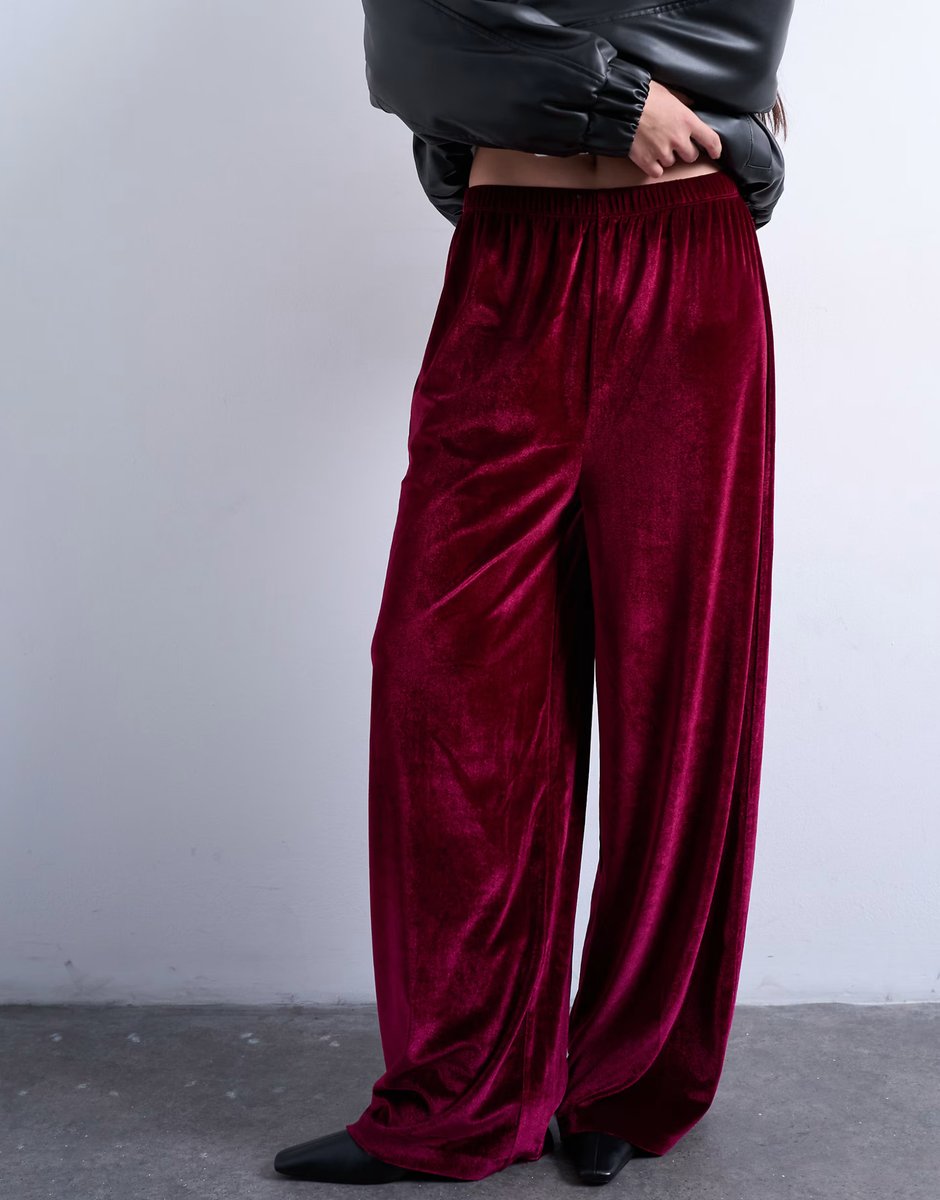 ASOS Topshop velvet wide leg pull on trouser in burgundy - 3