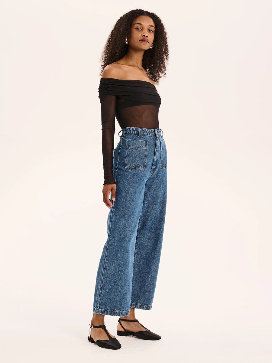 OMNES Orielle Cropped Jean in Mid Wash - 2