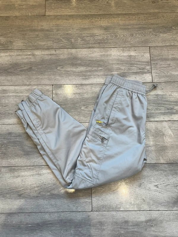 YELIR WORLD Yelir World Grey Cargo Pants - 2